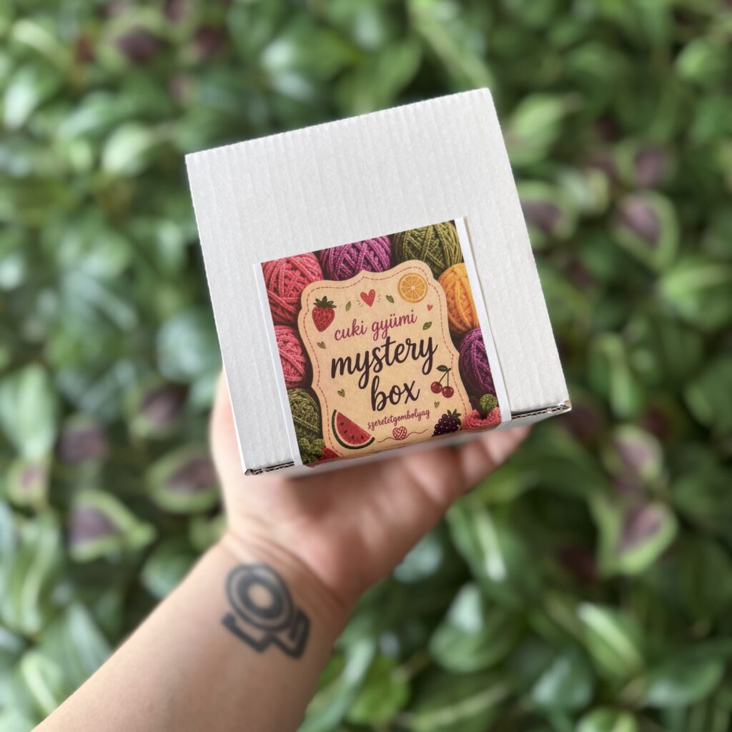 Mystery box | cuki gyümik