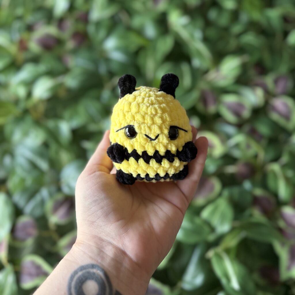 Mini méhecske