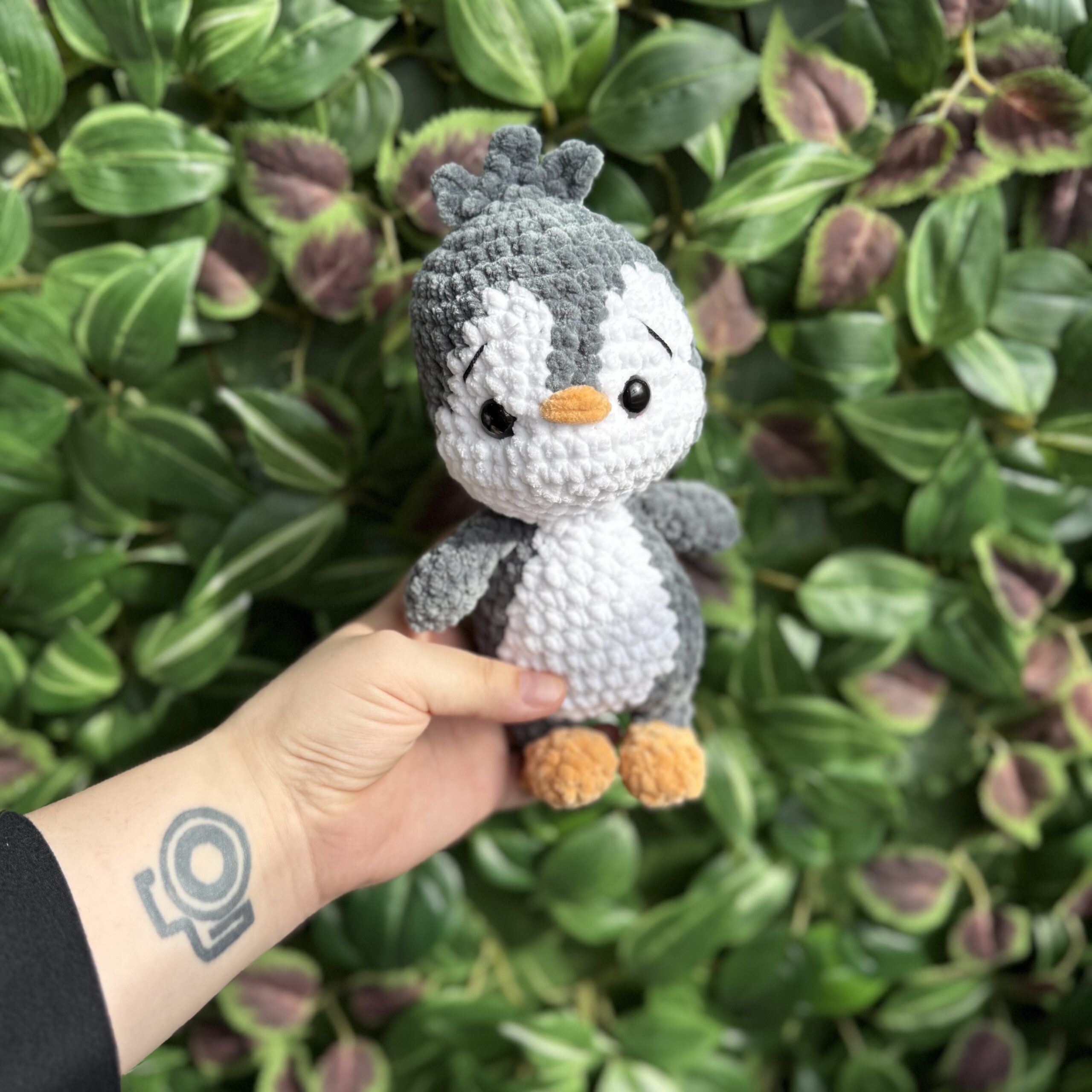 Pingvin | ajándék piros béka plüssel - Image 4